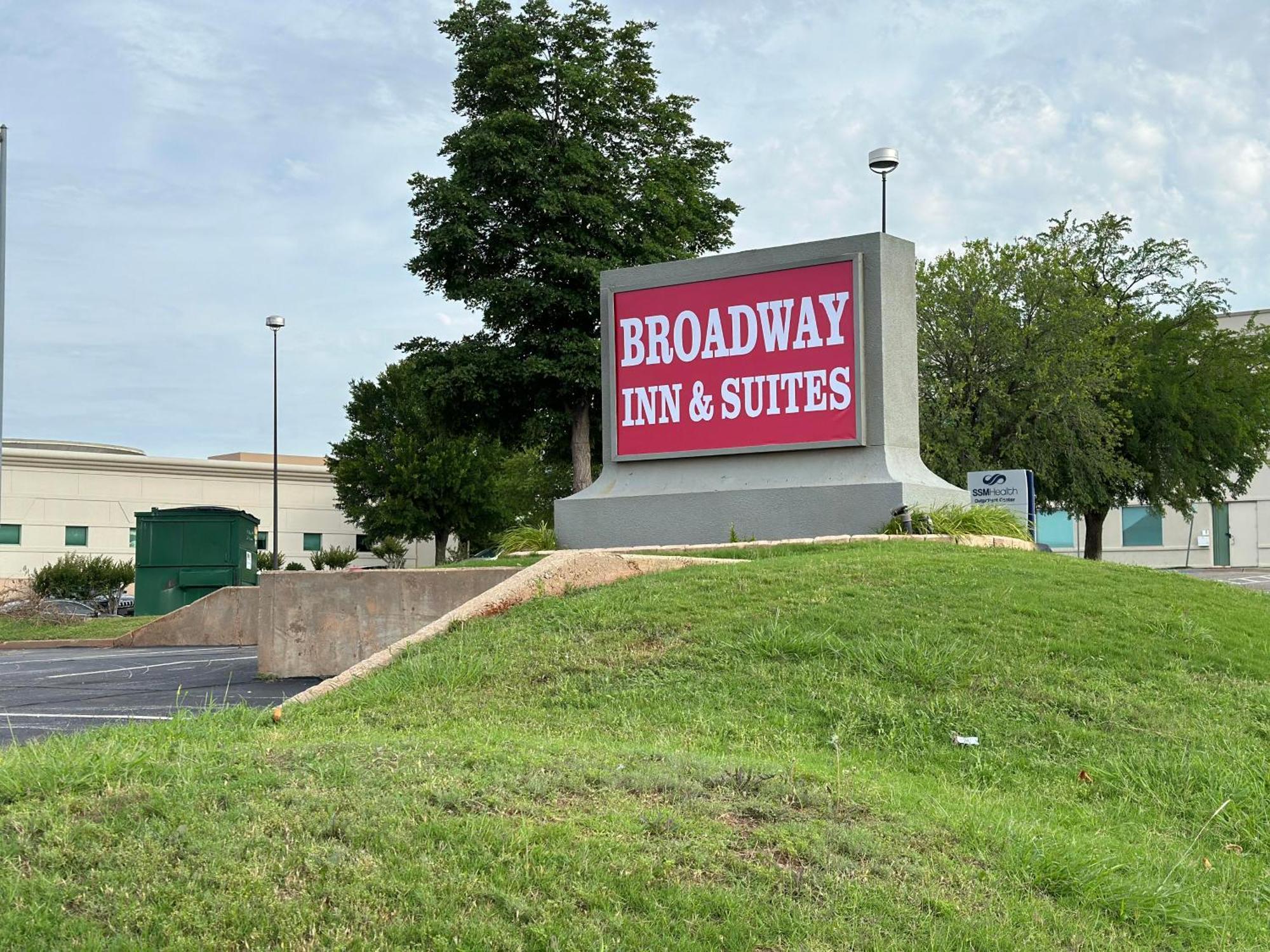Broadway Inn & Suites Oklahoma City Exterior foto