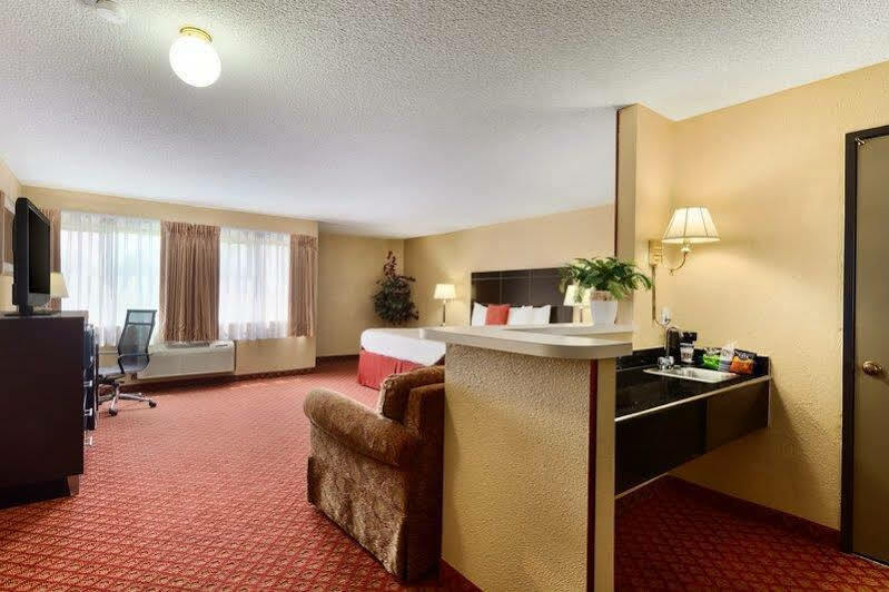 Broadway Inn & Suites Oklahoma City Exterior foto